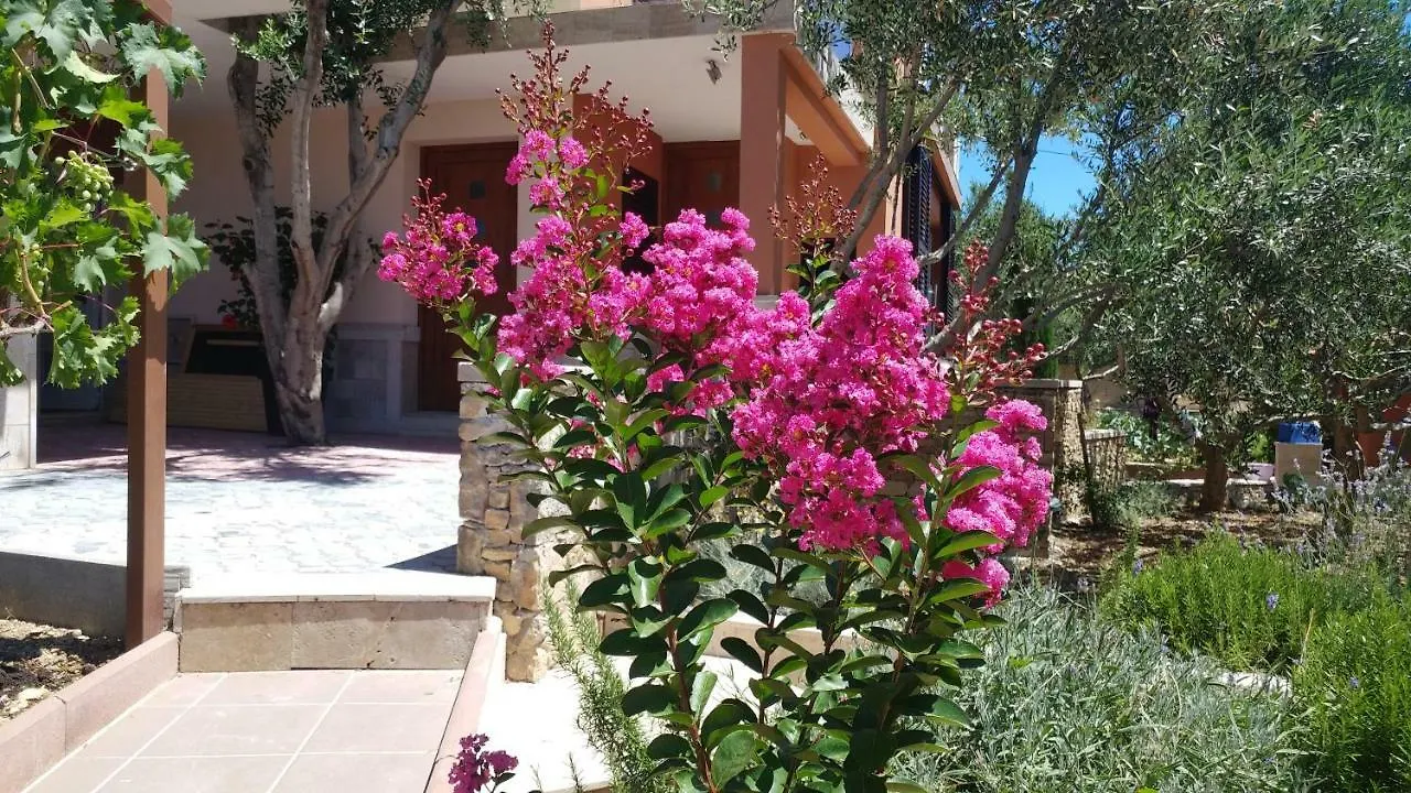 Villa Lkl, Heated Private Pool, Secluded And With A Great View Kastela 0*,  Croatia